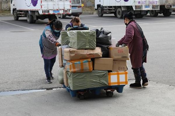 农村集市常见骗局，赶集的农村人注意